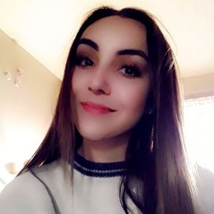 Meet your Posher, Hallee